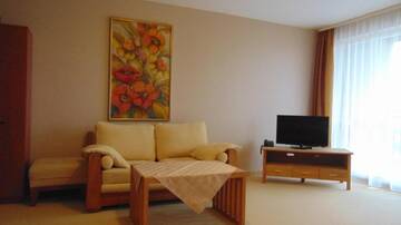 Фото номера Стандартный двухместный номер с 1 кроватью Апарт-отели Villa Alicante &amp; SPA г. Zujūnai 14