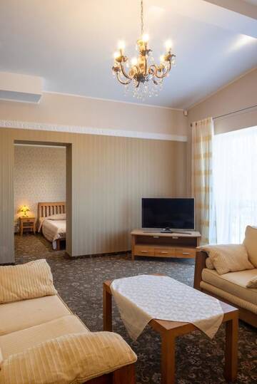 Фото номера Стандартный двухместный номер с 1 кроватью Апарт-отели Villa Alicante &amp; SPA г. Zujūnai 11